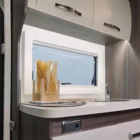 Portugals Infinity - Autocaravana Luxo بوتيل *