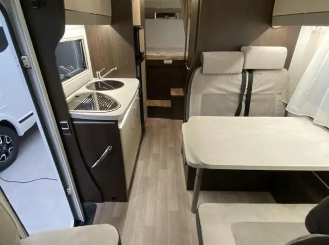 Ботель Portugals Infinity - Autocaravana Luxo